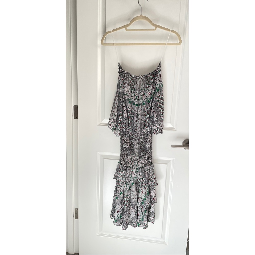 Women dress